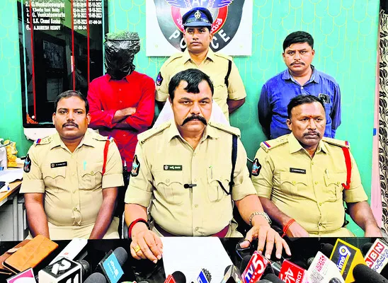 బాలిక అదృశ్యం కేసులో నిందితుడి అరెస్టు