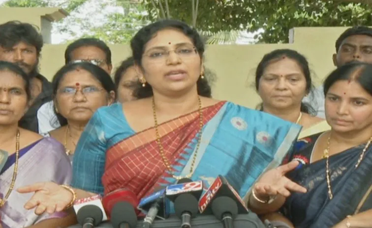 YSRCP Demands AP Govt Should Have Responsibility On Attack Of Harika