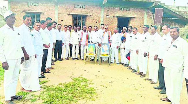 గౌతమ బుద్ధుని బోధనలు అనుసరణీయం