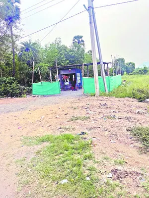 మద్యం విక్రయ కేంద్రాలుగా మారిన దాబా హోటళ్లు...