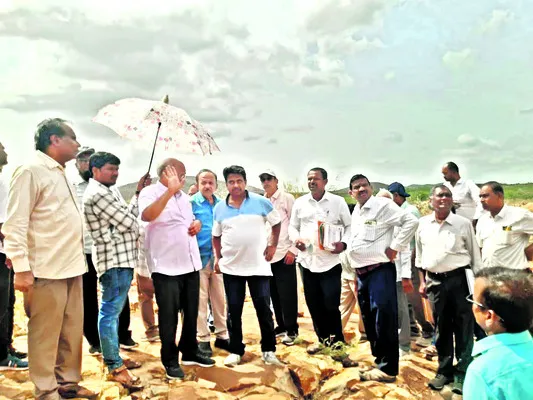 అన్నమయ్య జలాశయం పరిశీలన