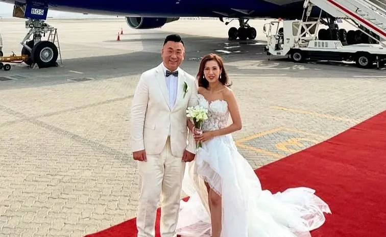 Sam Chui, an aviation influencer, celebrated his wedding On Sky