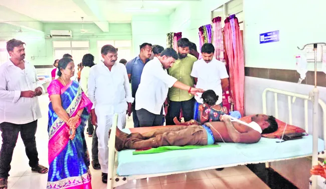 మృతుల కుటుంబాలకు పరిహారమేది !