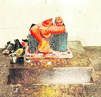 పోచమ్మ విగ్రహం ధ్వంసం