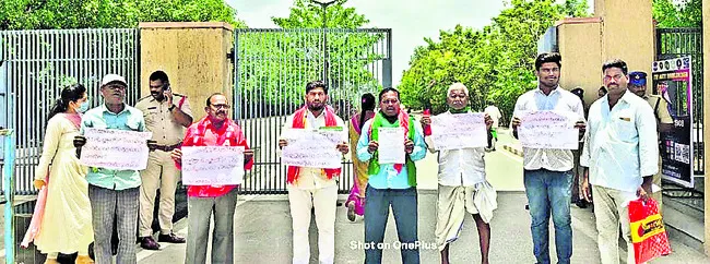గోదావరి జలాలతో చెరువులు నింపాలి
