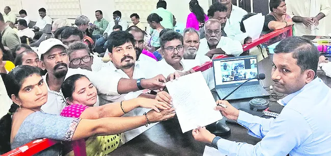 రూ.100 కోట్ల భూమి అన్యాక్రాంతం