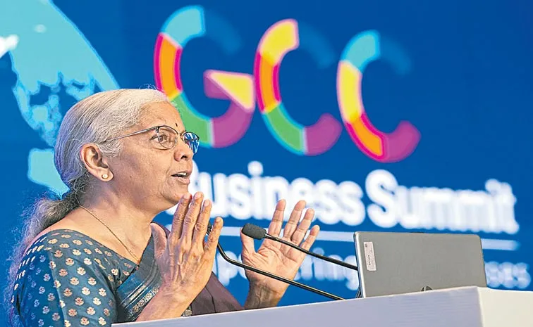 ఎకానమీకి జీసీసీల దన్ను 