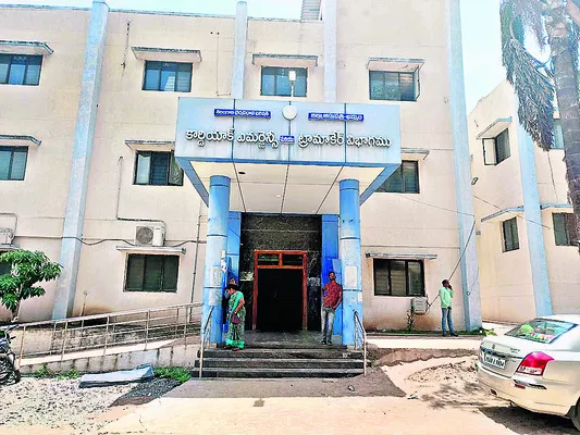 పెద్దాస్పత్రిలో కార్డియాలజిస్ట్‌ నియామకం