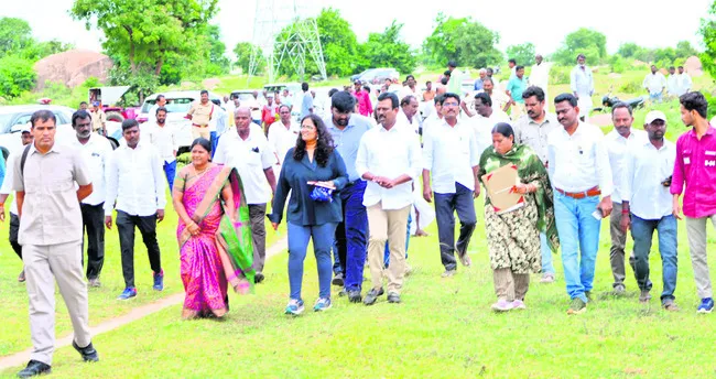 గుడిబండ వద్ద ‘డ్రై పోర్ట్‌’ 
