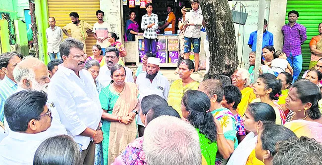 బాలిక కుటుంబానికి అండగా ఉంటాం
