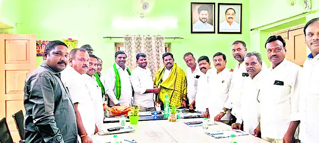 సత్వర న్యాయసేవలు అందించాలి
