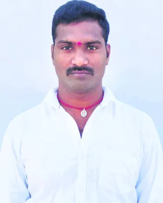 విద్యుదాఘాతంతో వ్యక్తి మృతి