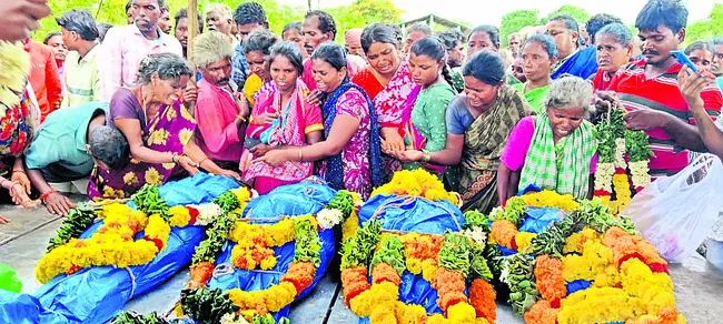 కరుణ చూపని కూటమి