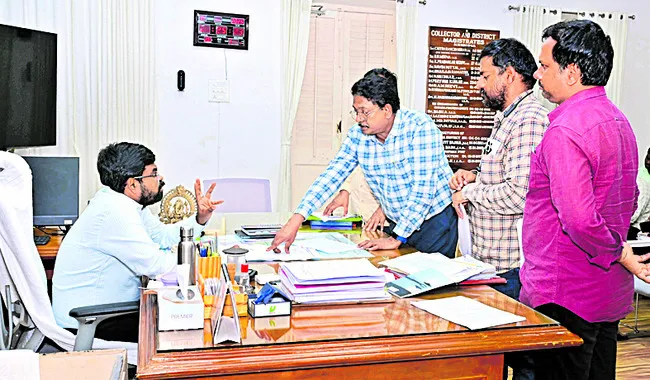 ఆయకట్టు చివరికీ సాగునీరు అందాలి 