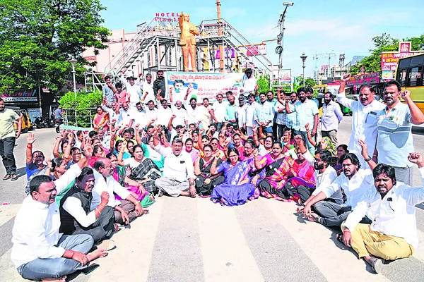 బీసీ మహిళలకు రక్షణ కరువు