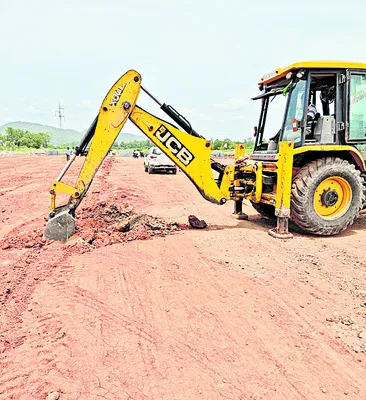 అక్రమ