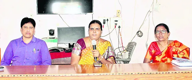 మంత్రుల సభ ఏర్పాట్ల పరిశీలన