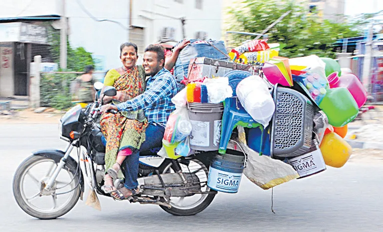 Dangerous Bike Travel Wife And Husband
