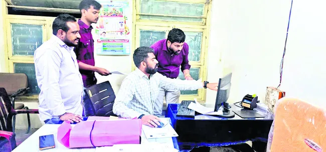 నిరంతరాయంగా జారీ..