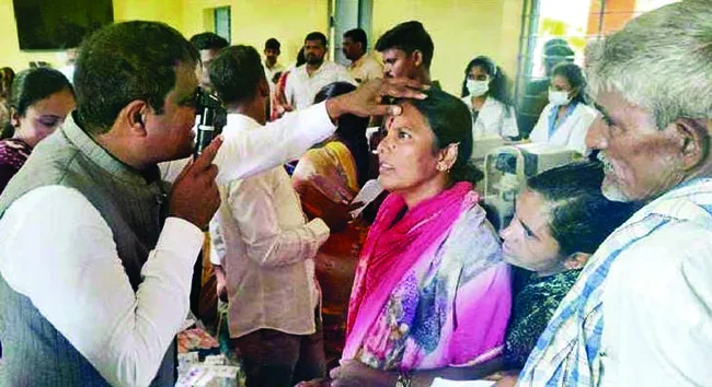 పేదలకు ఆరోగ్య పరీక్ష శిబిరం