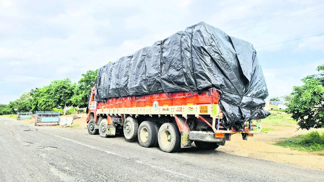 జోరుగా పైరవీలు..! 