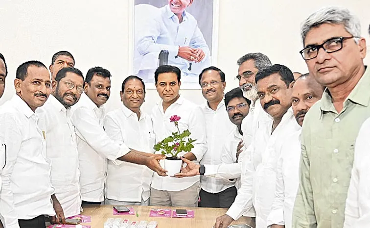 BRS appoints Koppula Eshwar as in-charge of Telangana coal miners union