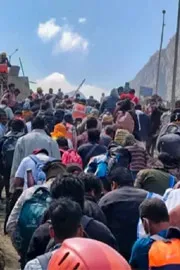 Amarnath Yatra Temporarily Suspended on Both Routes2