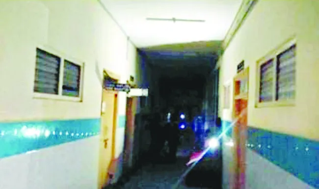 కుందగోళకు  లోకాయుక్త డీఎస్పీ భేటీ 