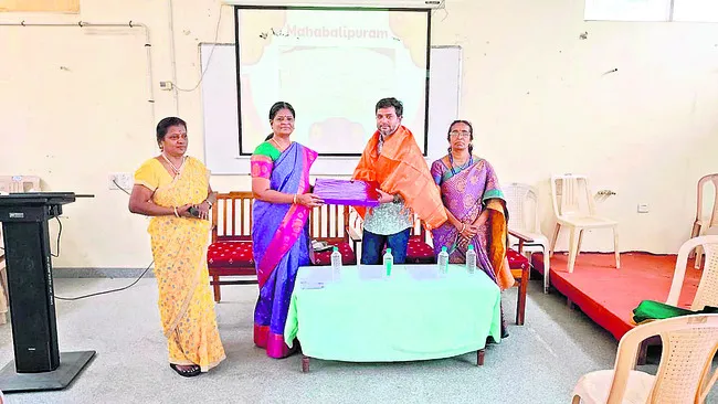 మహాబలిపురంలో ‘భారతీయ మహాచరిత్ర’
