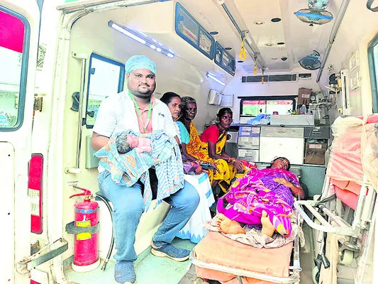 108లో సుఖప్రసవం
