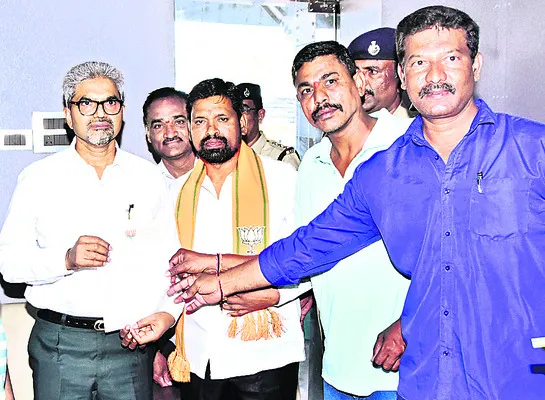 సుందరీకరణ పనుల్లో నాణ్యత లేదు