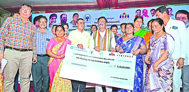 మహిళల