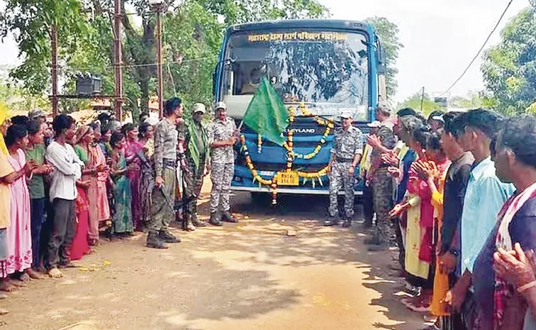 ఇన్నాళ్లకు..మా ఊరికి బస్సొచ్చింది! 
