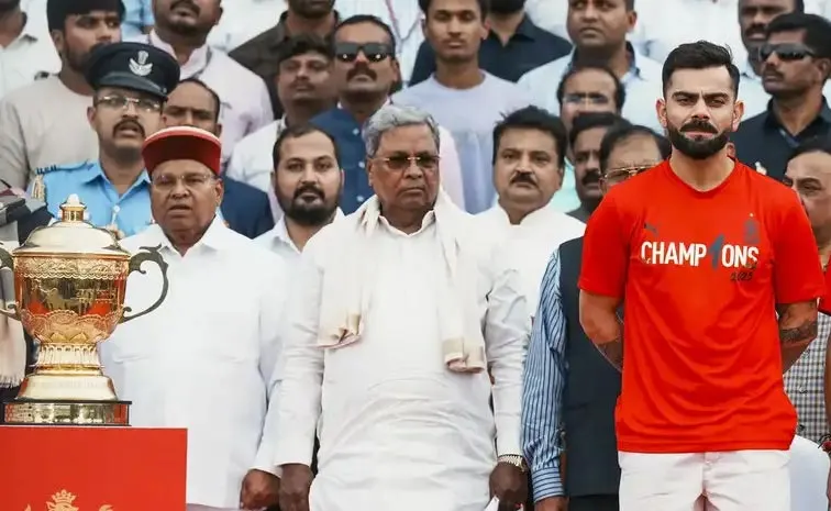 క్రెడిట్‌ కాంగ్రెస్‌ సర్కార్‌కు.. నిందలు కోహ్లీకి..
