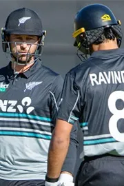 New Zealand thrash Zimbabwe by 8 wickets1