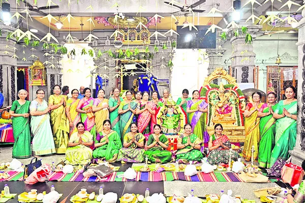 వైభవంగా శ్రీరాజశ్యామలాదేవి పూజ