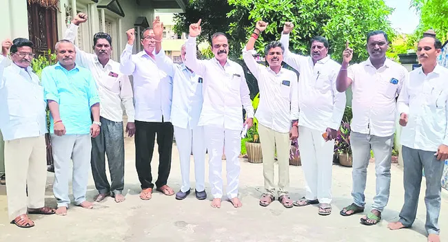 రిజర్వేషన్లకు పార్టీలన్నీ మద్దతివ్వాలి 
