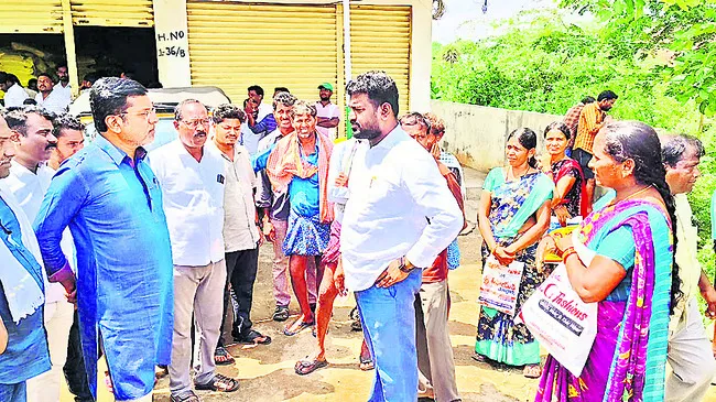 రైతుల గోస మంత్రికి పట్టదా..