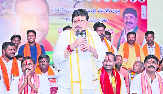 42శాతం రిజర్వేషన్‌కు కట్టుబడి ఉన్నాం 