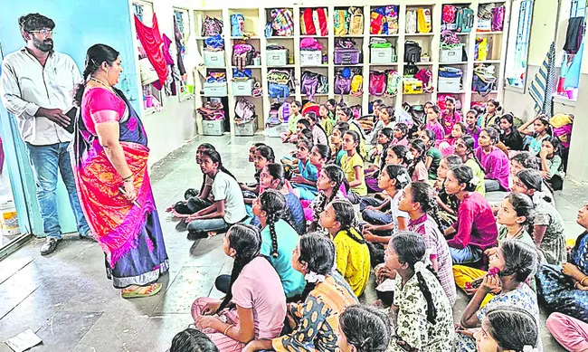 కేజీబీవీలో తీవ్ర నీటి ఎద్దడి 