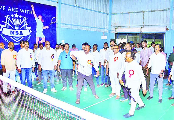 ఉత్సాహంగా రాష్ట్రస్థాయి బ్యాడ్మింటన్ పోటీలు