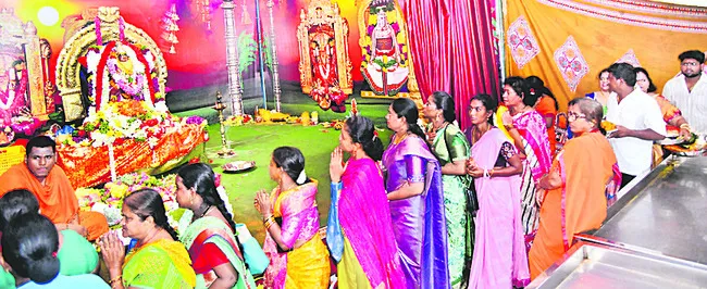 సారె