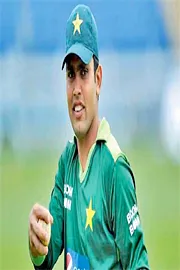 Kamran Akmal Memes Viral After Pakistan Stars Blooper In World Championship Of Legends8