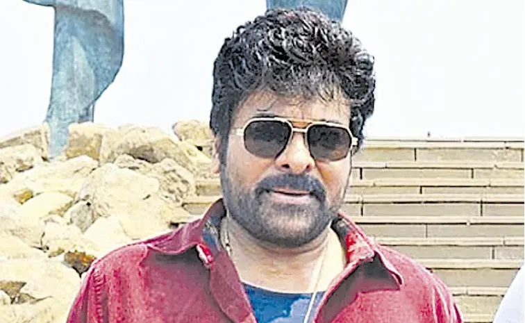 సత్యలోకం నేపథ్యంలో...