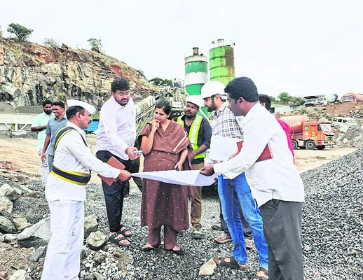 శరవేగంగా నెల్లికల్లు ఎత్తిపోతల పనులు