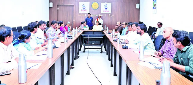 కొత్త రేషన్‌కార్డుల జారీని వేగవంతం చేయాలి