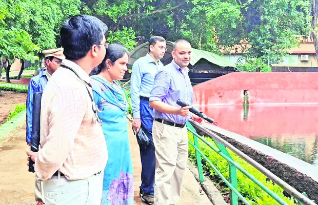 జూలో ఎన్‌క్లోజర్ల పునరుద్ధరణకు చర్యలు