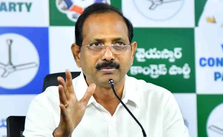 యువ వైద్యులకు అండ‌గా ఉంటాం: గోపిరెడ్డి