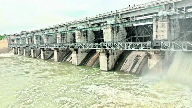 24 వేల ఎకరాలకు సాగునీరు..