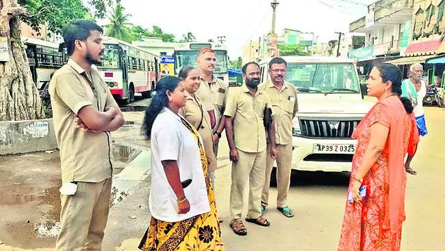 కృష్ణారాయుడిపేట వరకే 12డి, 68డి సర్వీసులు 